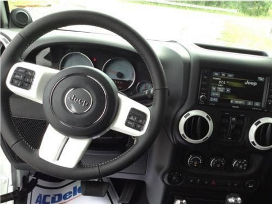 Genuine Mopar Steering Wheel Trim Polar White