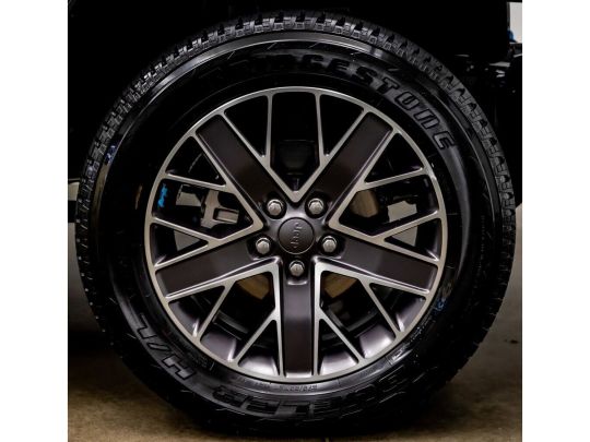 Genuine Mopar 4xe High Altitude Sahara 20x8 Inch Wheel